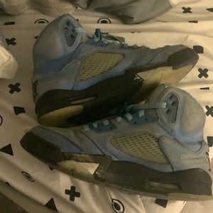 Jordan 5 unc